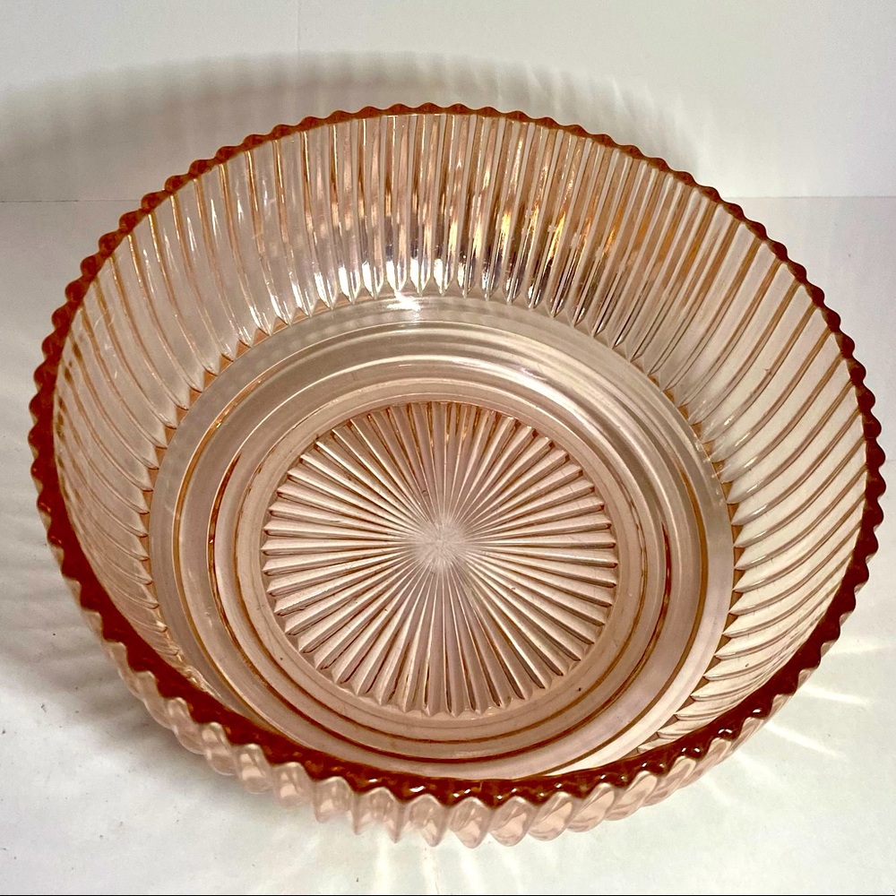VINTAGE PINK DEPRESSION GLASS 8” BOWL